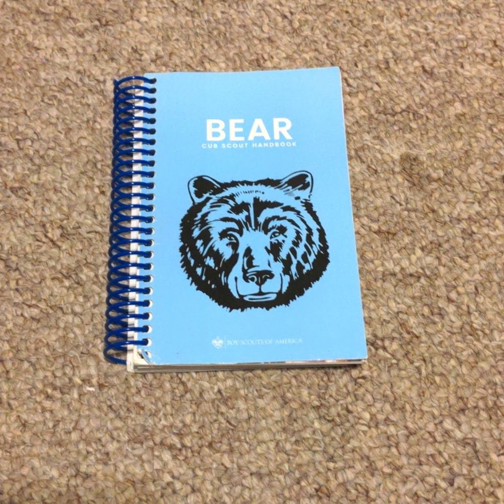 CUB SCOUT BEAR HANDBOOK - BSA 2018